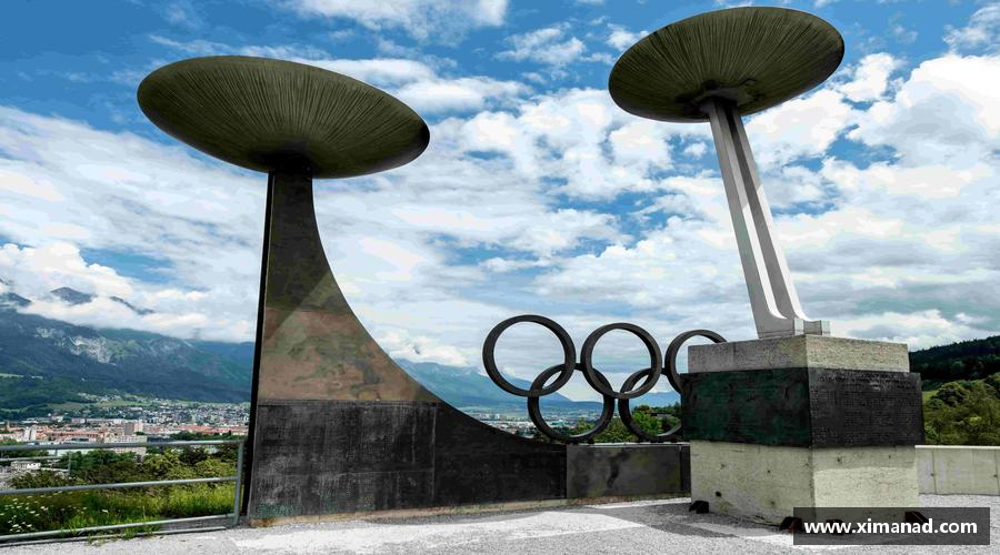 竞技宝电竞官网赛场之外，我们与你同在 —— 实时解说，深度分析！🎙️📊